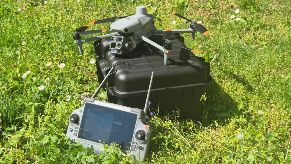 DJI M4T Dron sa termalnom kamerom